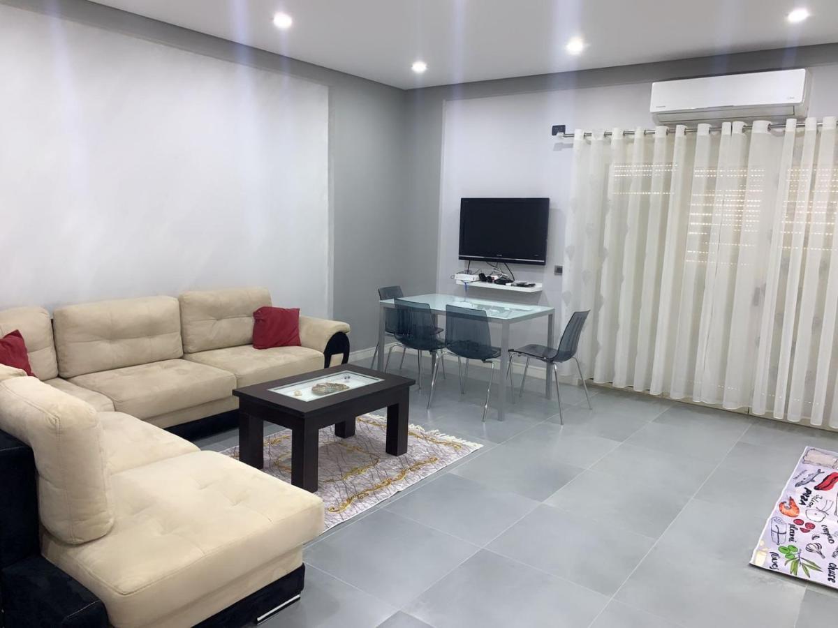 Apartament Dean Apartamento Vlorë Exterior foto